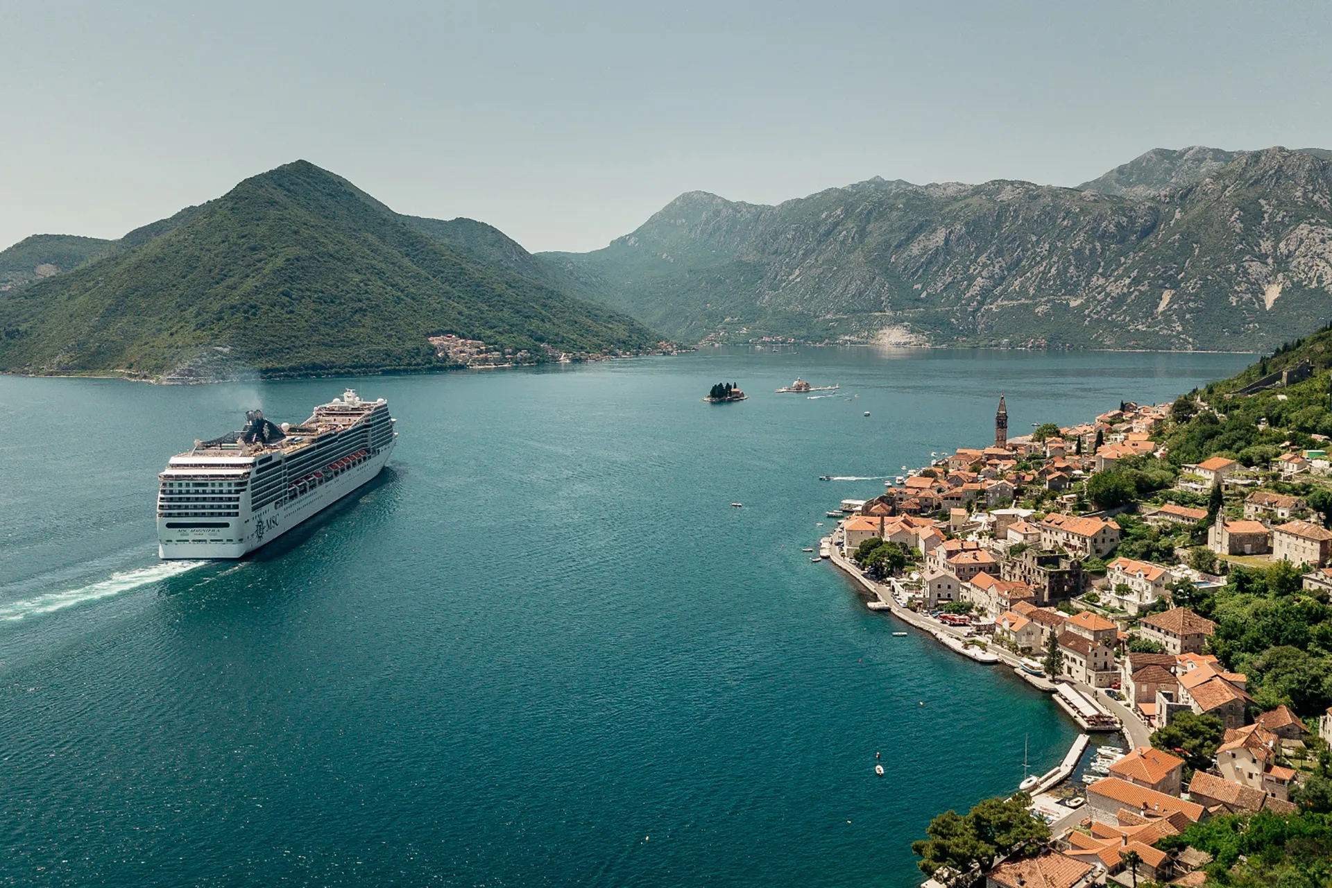 Впечатляющая история старых городов Бока-Которского залива